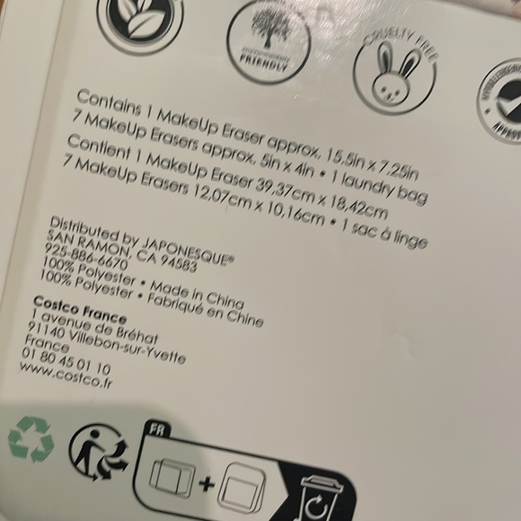 The Original Makeup Eraser Cloths & Laundry Bag - Picture 9 of 10